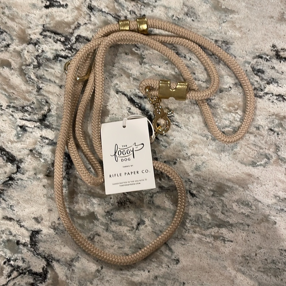*SOLD* NWT Foggy Dog Marine Rope Petite Leash in Flax